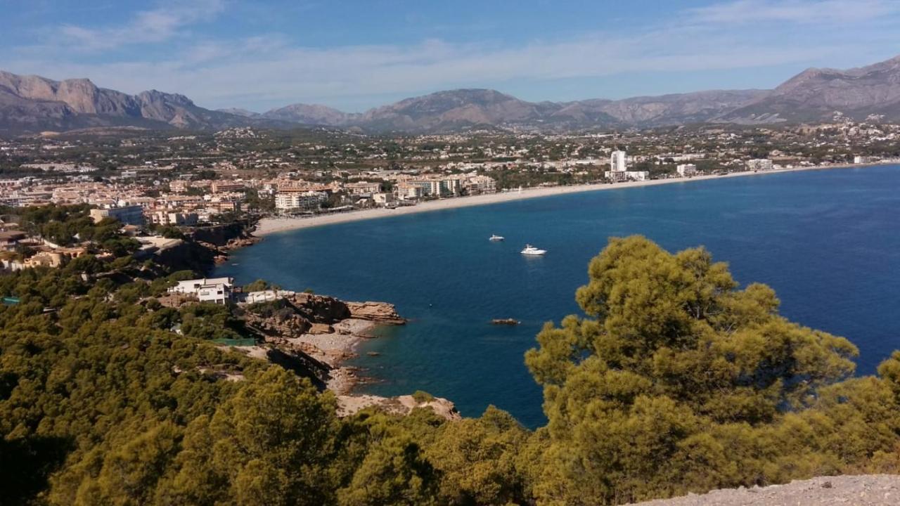 Bright Sunny Albir Beach Apartment El Albir Exterior foto
